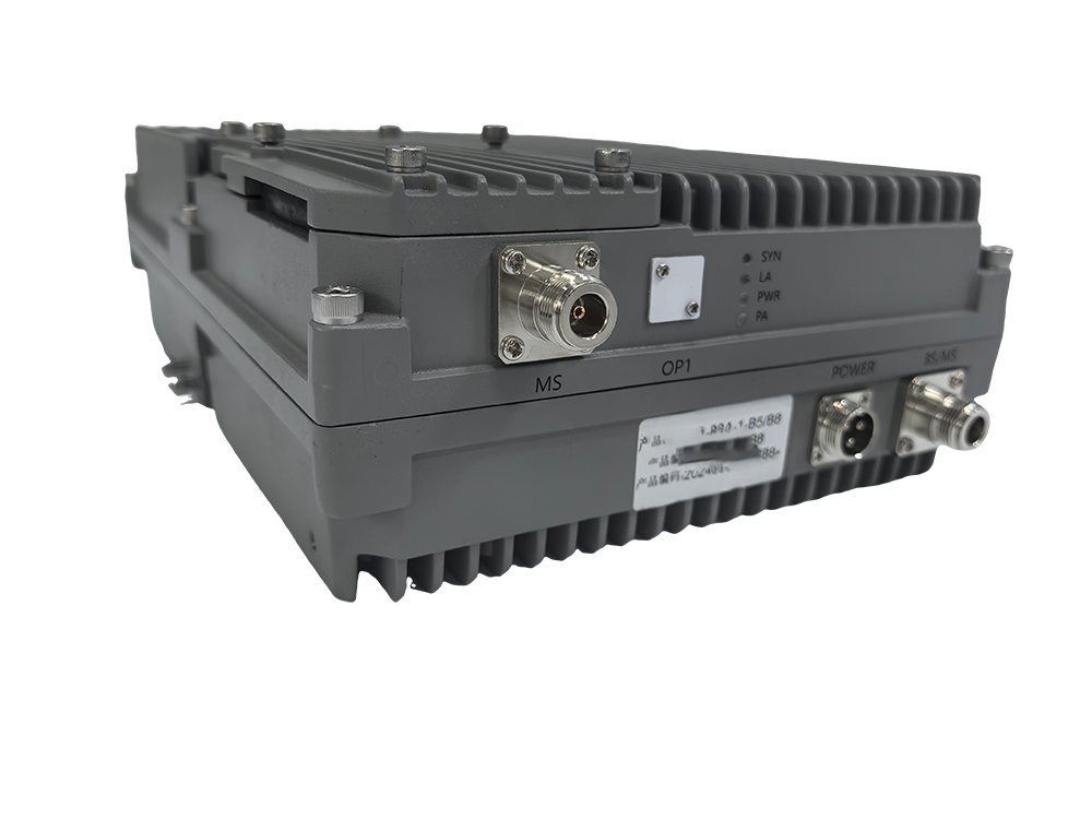  石门三频手机信号接收器2000㎡